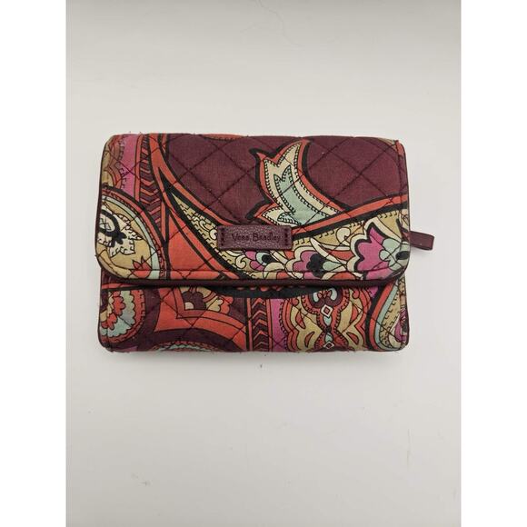 Vera Bradley Trifold Wallet Paisley Quilted Zip Coin ID Window Purple Red - Picture 1 of 9